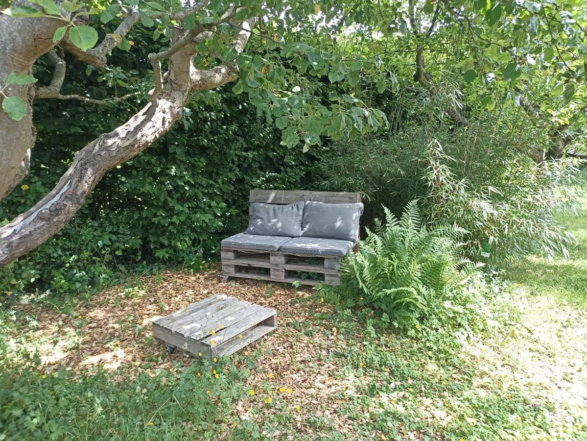 L'Echappee Au Jardin, Yourte Bucolique Godinne المظهر الخارجي الصورة